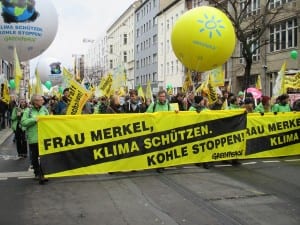 Rund 17.000 Menschen nahmen am Climate March in Berlin teil. © NATURSTROM AG