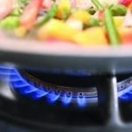 Ökologisch kochen und heizen mit naturstrom biogas © iStockphoto.com