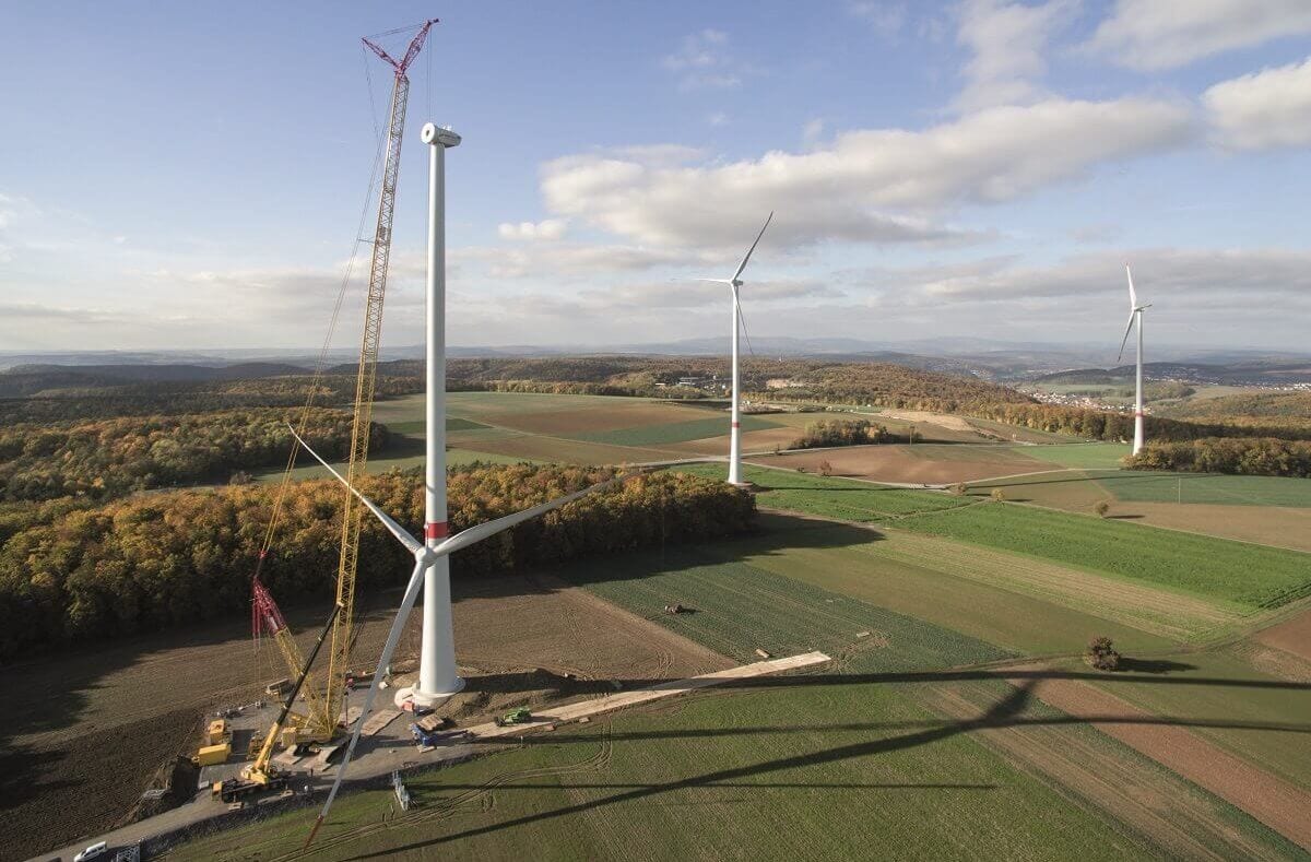 Bau der Windkraftanlage in Ramsthal 2015